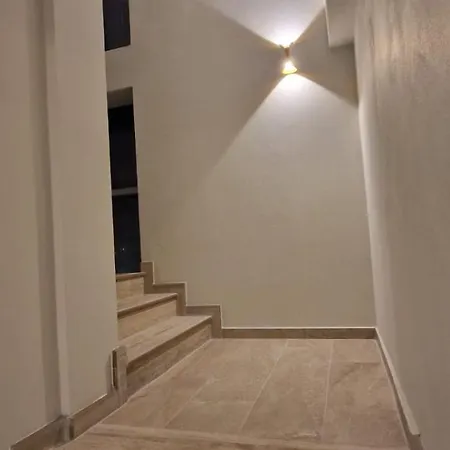 Radoja Ξενοδοχείο